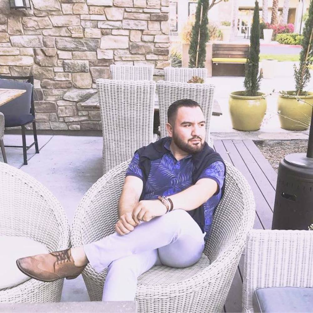 Meet your Posher, Azael